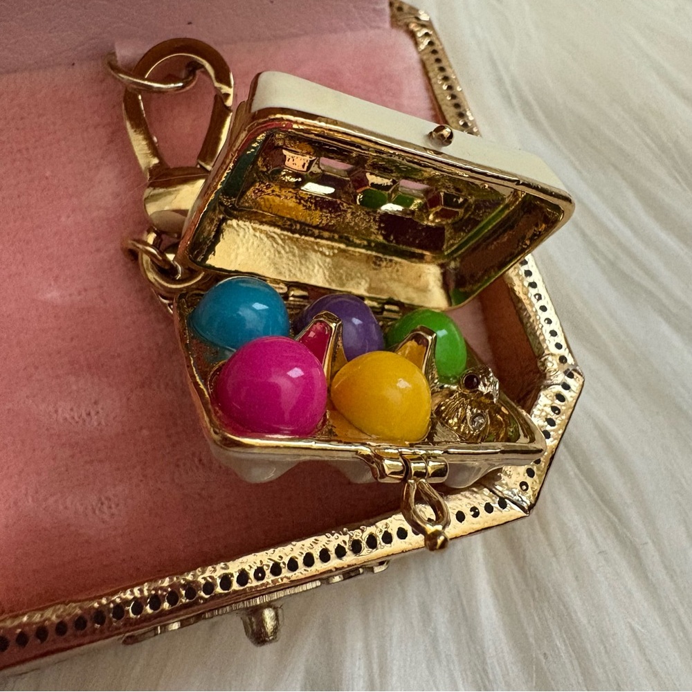 Authentic 2011 Juicy Couture Colorful Easter Egg Carton Charm - Picture 3 of 6